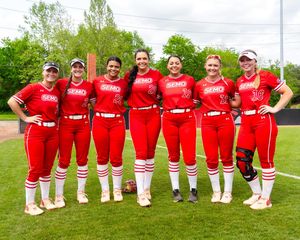 Image post by @semoredhawks on Instagram