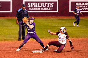 Image post by @ariannagrainey on Instagram