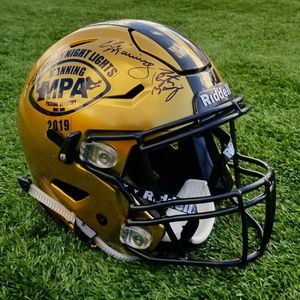 Image post by @riddellsports on Instagram