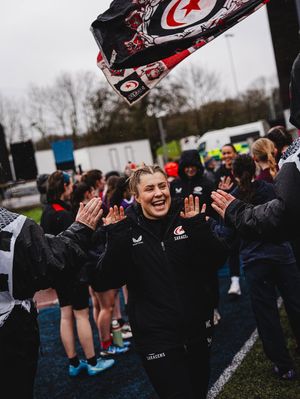 Image post by @saracenswomen on Instagram