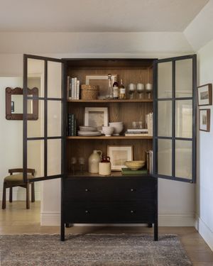 Image post by @shoppeamberinteriors on Instagram