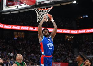Image post by @AnadoluEfesSK on Twitter
