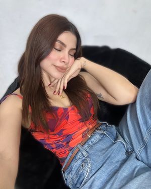 Image post by @elyzaragoza_ on Instagram