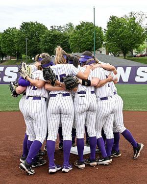 Image post by @jmusoftball on Instagram