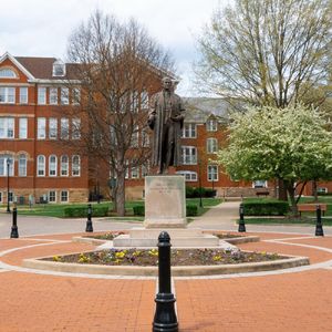Image post by @marshallu on Instagram