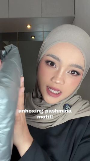 Video post by @hellodhani on TikTok