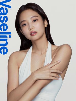 Image post by @vaselinebrand on Instagram