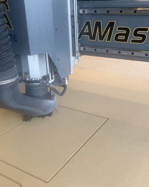 Image post by @catoscustomupholstery on Instagram