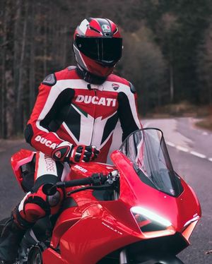 Image post by @panigalers on Instagram