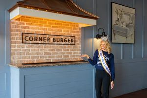 Image post by @mycornerburger on Facebook