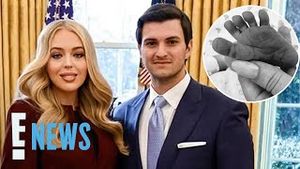 Video post by @enews on YouTube