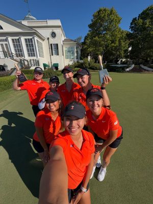 Image post by @cowgirlgolf on Instagram