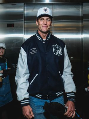 Image post by @nfllegacy on Instagram