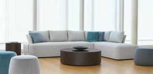 Image post by @NeoCon_Shows on Twitter