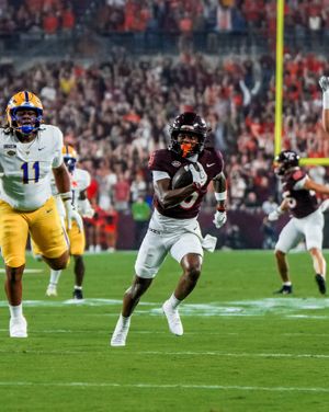 Image post by @hokiesfb on Instagram