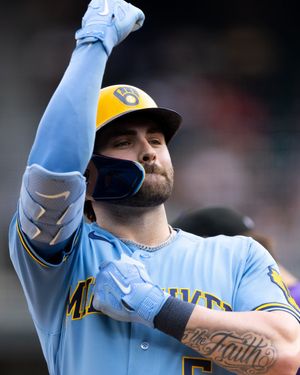 Image post by @Brewers on Twitter/X