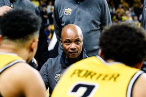 Image post by @wsushockblock on Instagram