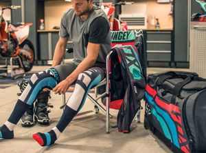 Image post by @foxracing on Twitter
