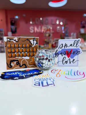 Image post by @curateatcrabtree on Instagram