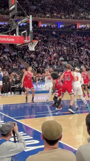 Video post by @NYKnicks on Facebook