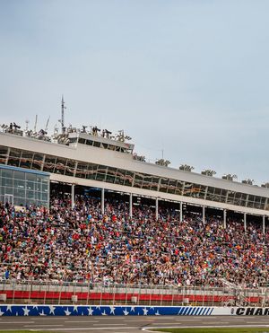 Image post by @charlottemotorspeedway on Instagram