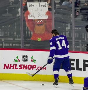 Image post by @GrittyNHL on Twitter