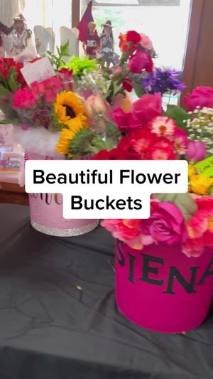 Video post by @livinglocurto on TikTok