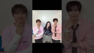 Video post by @weareoneexo on YouTube