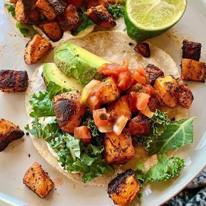 Image post by @eatcoyotas on Instagram