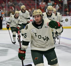 Image post by @iowawild on Instagram
