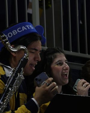 Image post by @qupepband on Instagram