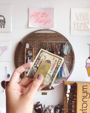 Image post by @glossgoods on Instagram