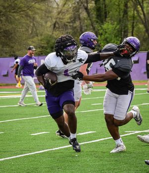 Image post by @una_football on Instagram