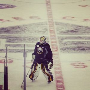 Image post by @buffalosabres on Instagram