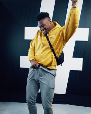 Image post by @TeamJuJu on Twitter