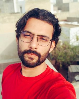 Image post by @ibhishamsoni on Instagram