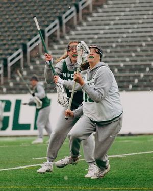 Image post by @charlottewlax on Instagram