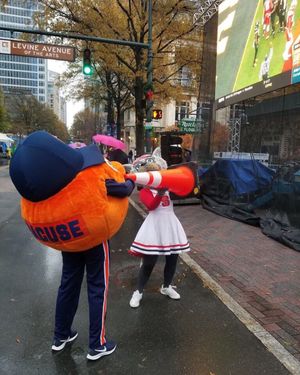 Image post by @theottoorange on Instagram