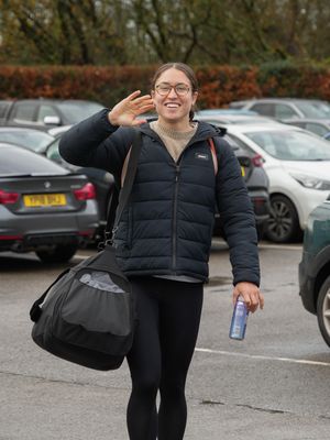 Image post by @salesharkswomen on Instagram