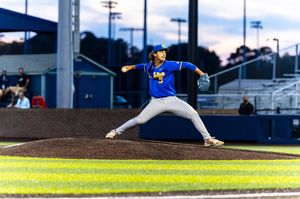 Image post by @hofstrabaseball1archive on Instagram