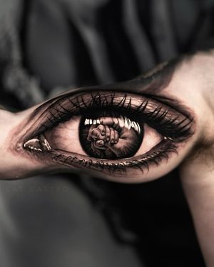 Image post by @skindesigntattoos on Instagram