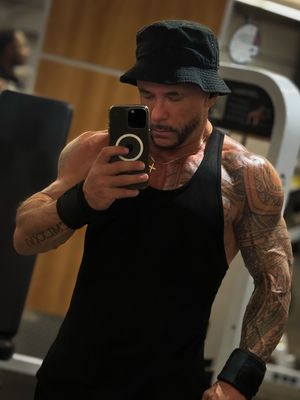 Image post by @theofficialjefflevasseur on Instagram