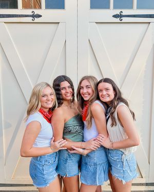 Image post by @samfordpanhellenic on Instagram