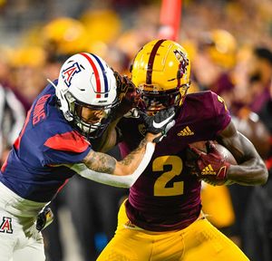 Image post by @ariannagrainey on Instagram