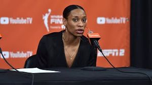 Video post by @wnba on YouTube