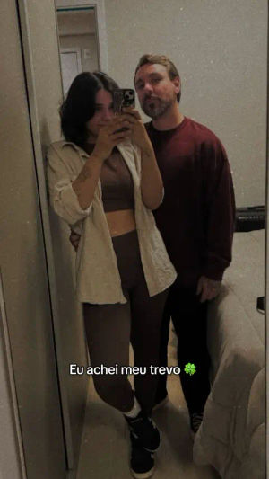 Image post by @cristinasoficial on TikTok