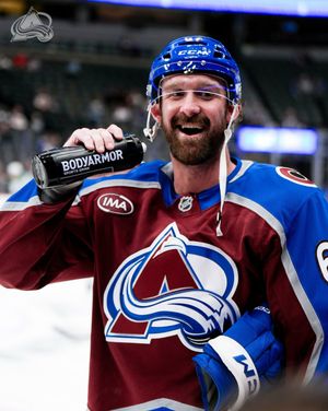 Image post by @Avalanche on Twitter/X
