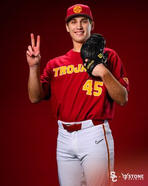 Image post by @USC_Athletics on Twitter