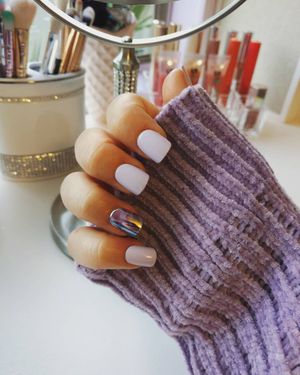 Image post by @impresslashes on Instagram
