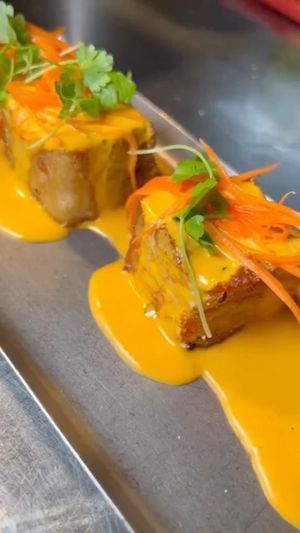 Video post by @lipsmackingfoodie on Instagram